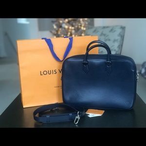 AUTHENTIC Louis Vuitton Briefcase